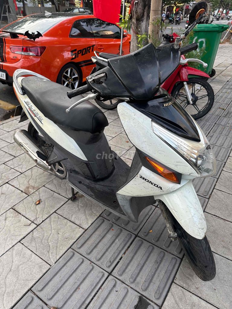 Honda Click в оригинале