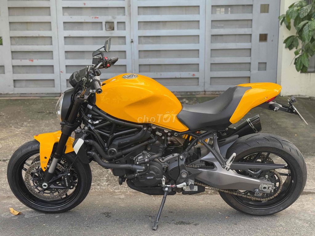 Ducati Monster 821 2020, zin keng, odo 19k bstp. Mua bán Xe máy tại Quận 6 Tp Hồ Chí Minh được đăng bởi TanNguyenStore  hình 9