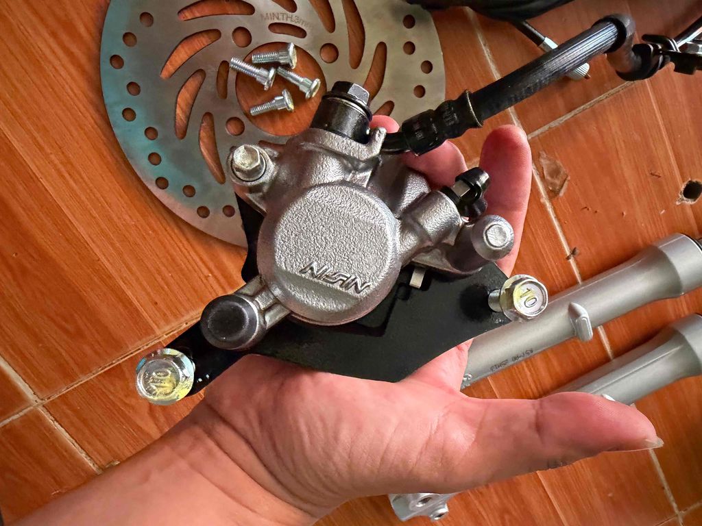 Bộ đĩa,phuộc,đùm trước,căm trước Future led 2025. Mua bán Phụ tùng xe tại Huyện Châu Phú An Giang được đăng bởi Made in Thailand  hình 4