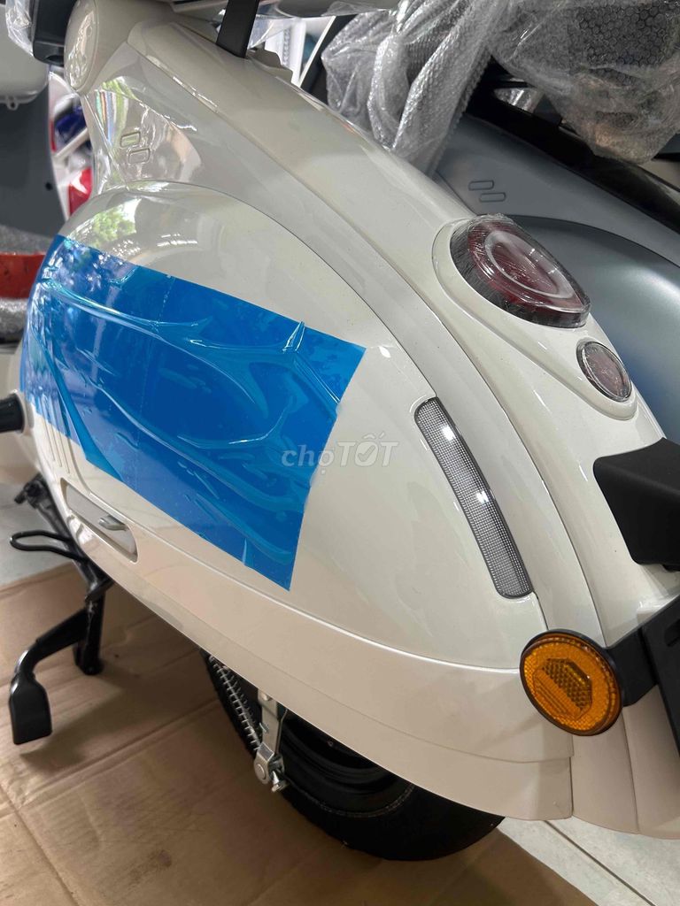 👉Xe máy điện vespa 946 Zevo 5 bình. Mua bán Xe điện tại Quận Bình Tân Tp Hồ Chí Minh được đăng bởi Nguyễn đình anh tú hình 2