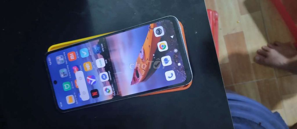Xiaomi Redmi 12 Trắng Bể lưng. Mua bán Điện thoại tại Huyện Hóc Môn Tp Hồ Chí Minh được đăng bởi pe thao hình 1