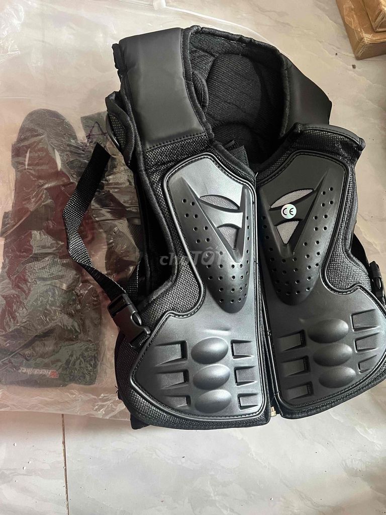 new pass rẻ Áo giáp bảo hộ Herobiker EVA Đen. Mua bán Phụ kiện thời trang khác tại Quận Liên Chiểu Đà Nẵng được đăng bởi Thanh Lý  hình 1