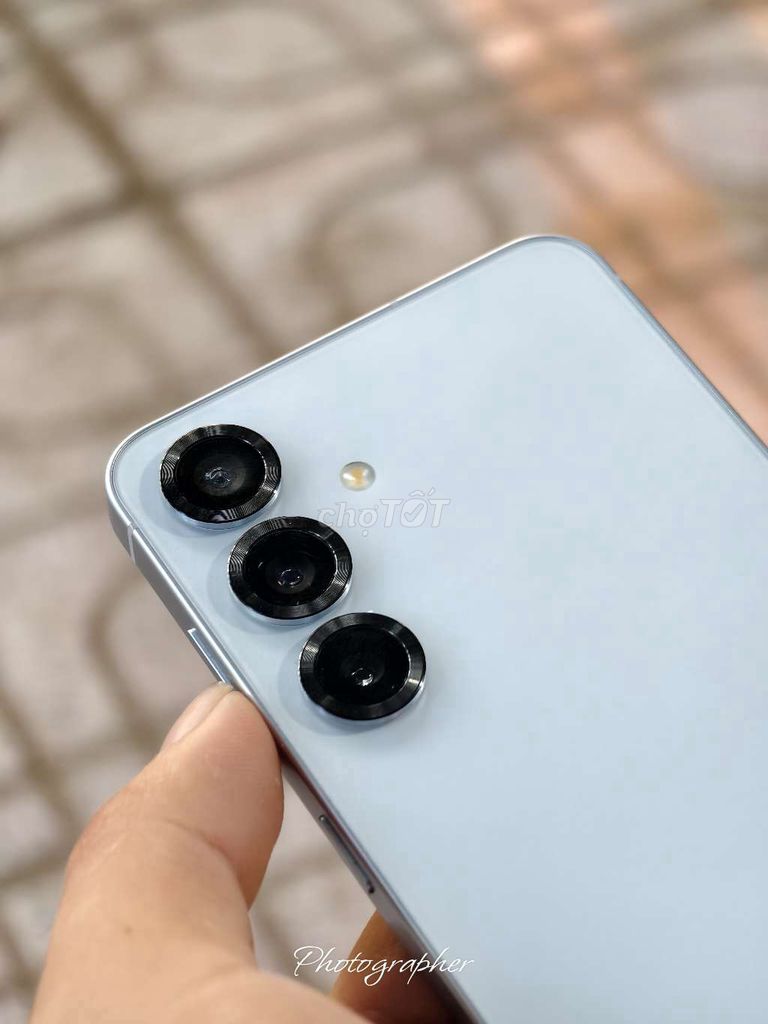 Samsung S25 12GB/256GB Bạc 99%. Mua bán Điện thoại tại Huyện Mỏ Cày Bắc Bến Tre được đăng bởi thọ hình 1
