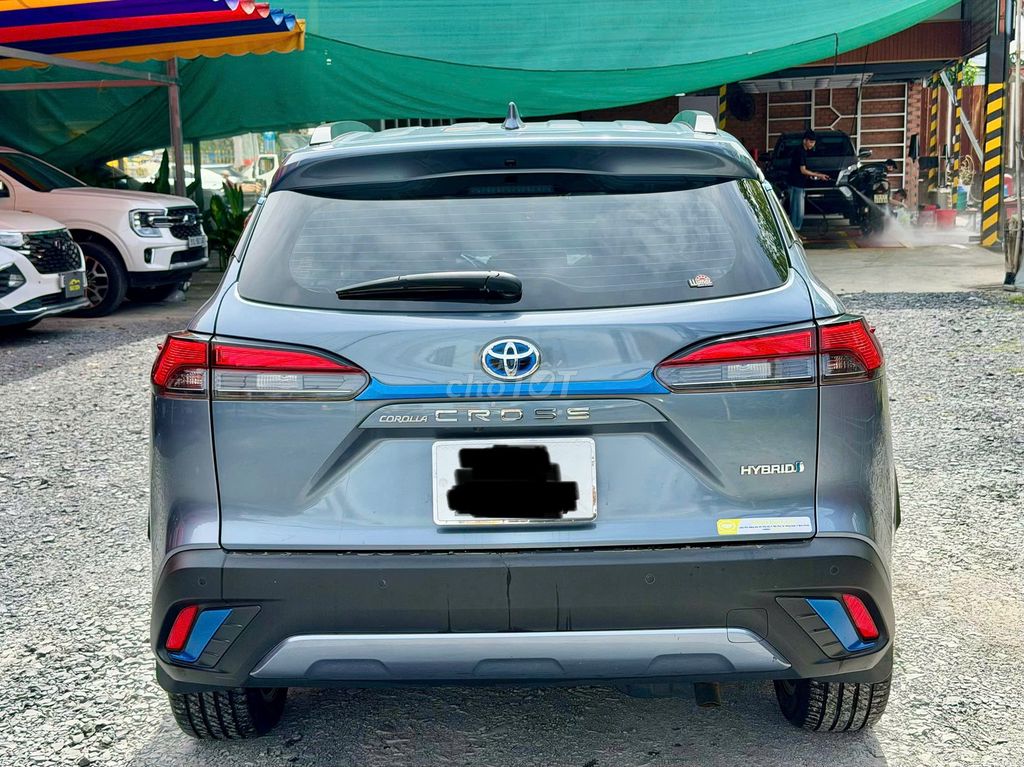 Toyota Cross 2021 Xăng điện 20.000km Xám. Mua bán Ô tô tại Thành phố Thủ Đức Tp Hồ Chí Minh được đăng bởi Giang Đỗ hình 2