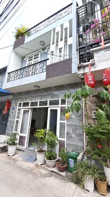Nhà hẻm xe tải Gò Vấp . Đúc 2 lầu 3 phòng.. 4,89 tỷ