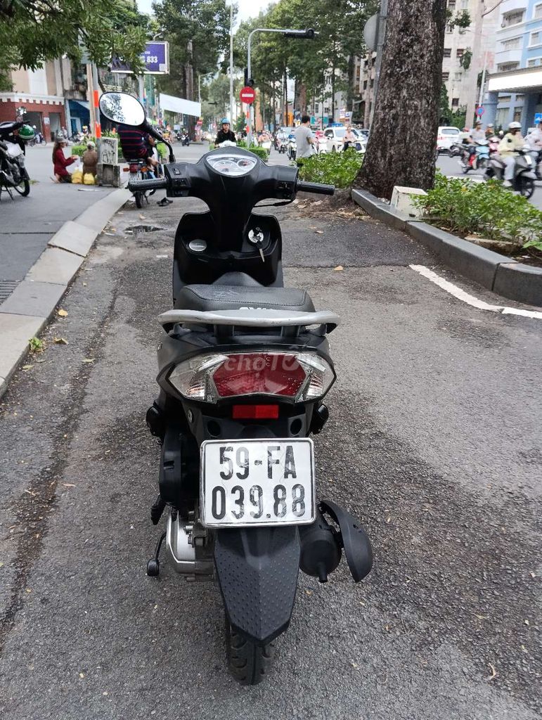 Shark Hermosa 50-2025 TP9chủ#Like,Elite,Vespa,Cre. Mua bán Xe máy tại Quận 1 Tp Hồ Chí Minh được đăng bởi Chú Minh hình 7
