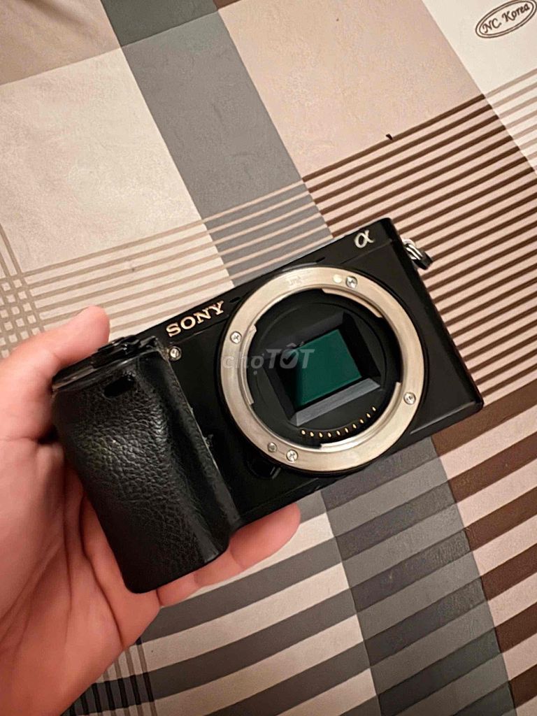 Máy ảnh Sony a6300 Đen Đã sử dụng. Mua bán Máy ảnh, Máy quay tại Huyện Bình Chánh Tp Hồ Chí Minh được đăng bởi Tân hình 1