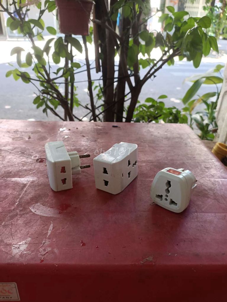 Ổ cắm nối 3 lỗ Srilanka 25V 5A. Mua bán Nội thất, đồ gia dụng khác tại Quận Cẩm Lệ Đà Nẵng được đăng bởi Anh Khoa hình 1