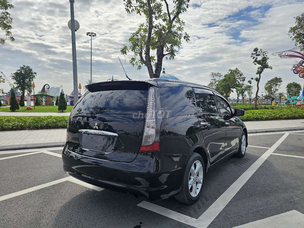 Mitsubishi Grandis 2008 2.4AT Đen. Mua bán Ô tô tại Huyện Đông Anh Hà Nội được đăng bởi lương thanh tùng hình 5