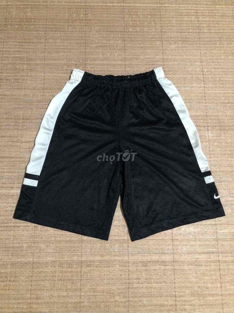 (auth thanh lý) NIKE 3. Mua bán Quần áo tại Huyện Phú Xuyên Hà Nội được đăng bởi Auth 2hand  hình 1
