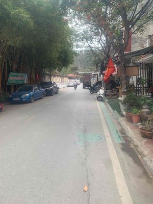 cần bán nhà mặt đường đại hồng môn kiến an. Mua bán nhà ở tại Quận Kiến An Hải Phòng được đăng bởi Cảnh Dương