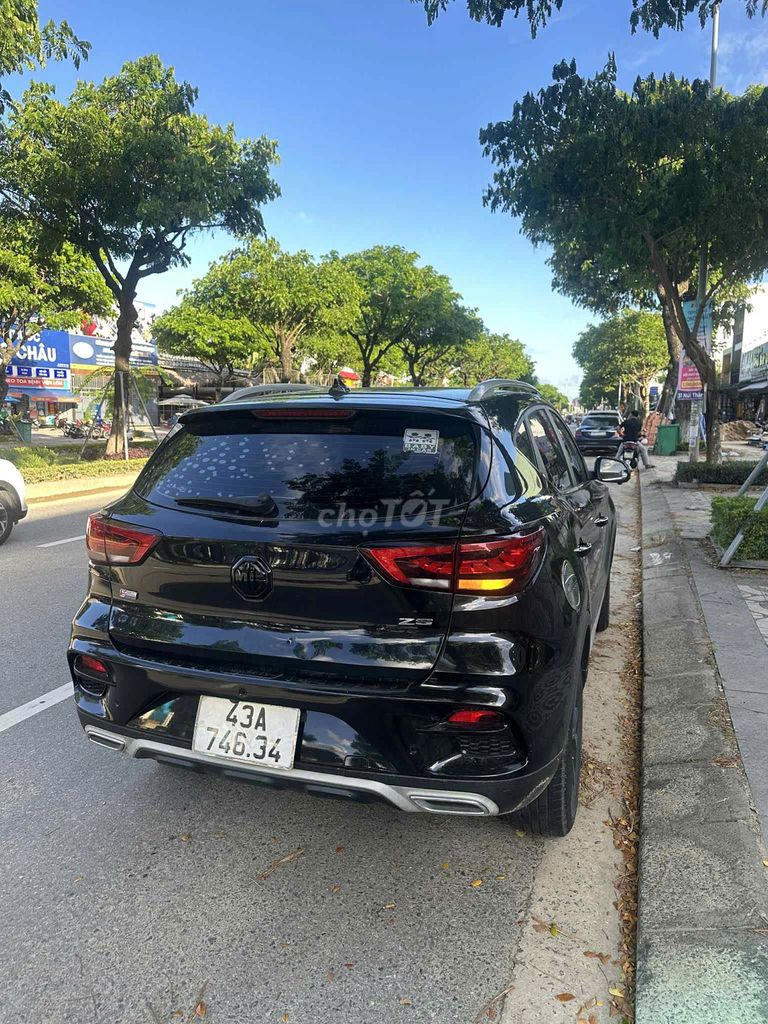 Ô tô MG ZS 2021 màu đen số tự động. Mua bán Ô tô tại Quận Cẩm Lệ Đà Nẵng được đăng bởi Nguyễn Đức Trưởng hình 9
