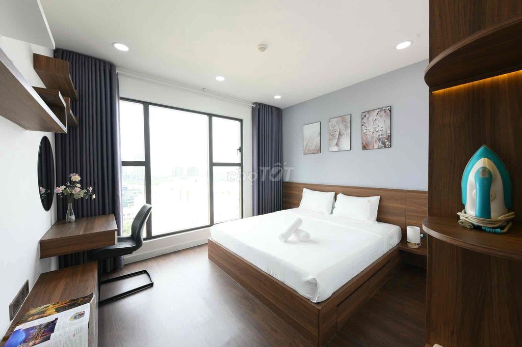 Căn hộ cao cấp view sông 3PN Saigon Royal quận 4