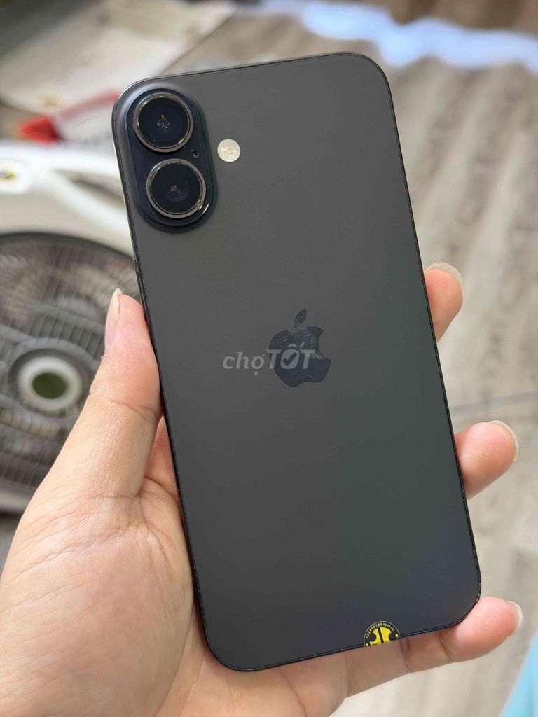 Apple iPhone 16 Plus 128GB Đen màn zin mực. Mua bán Điện thoại tại Quận Thanh Xuân Hà Nội được đăng bởi 170 Mobile Store  hình 1