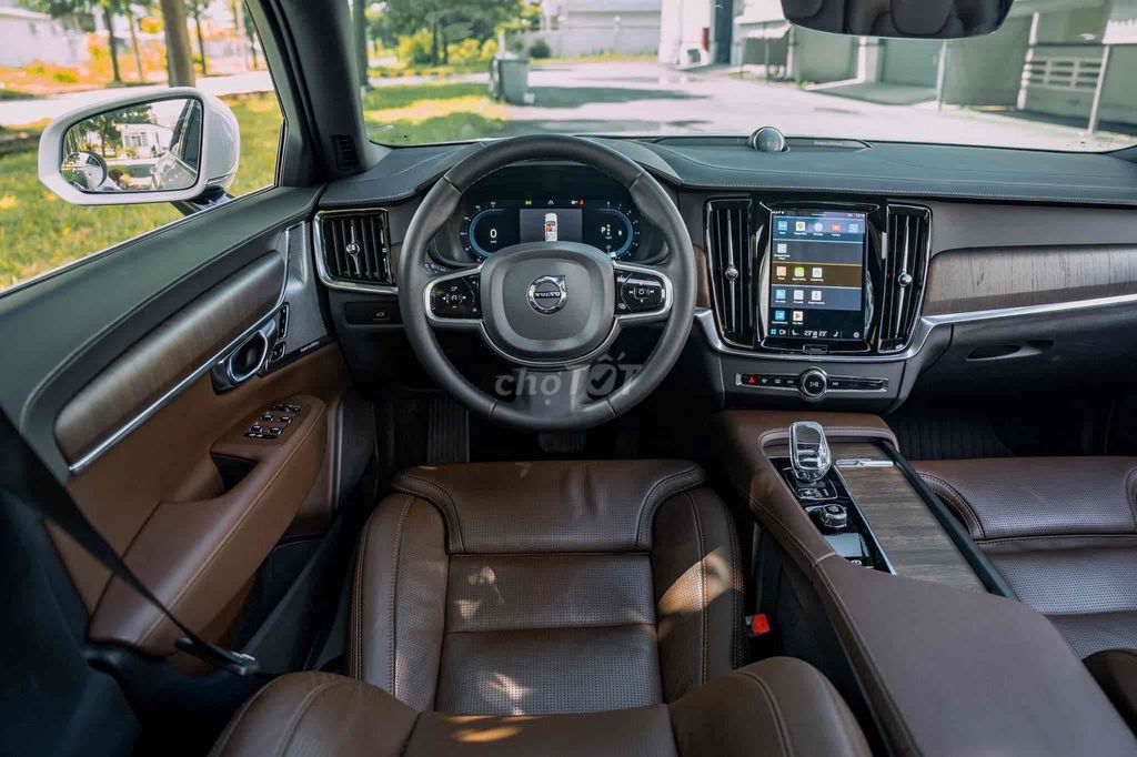 Volvo S90 2022 LWB Ultimate B6 AWD - Bank 90%. Mua bán Ô tô tại Quận 7 Tp Hồ Chí Minh được đăng bởi PHÁT ĐẠT LUXURY CAR hình 4