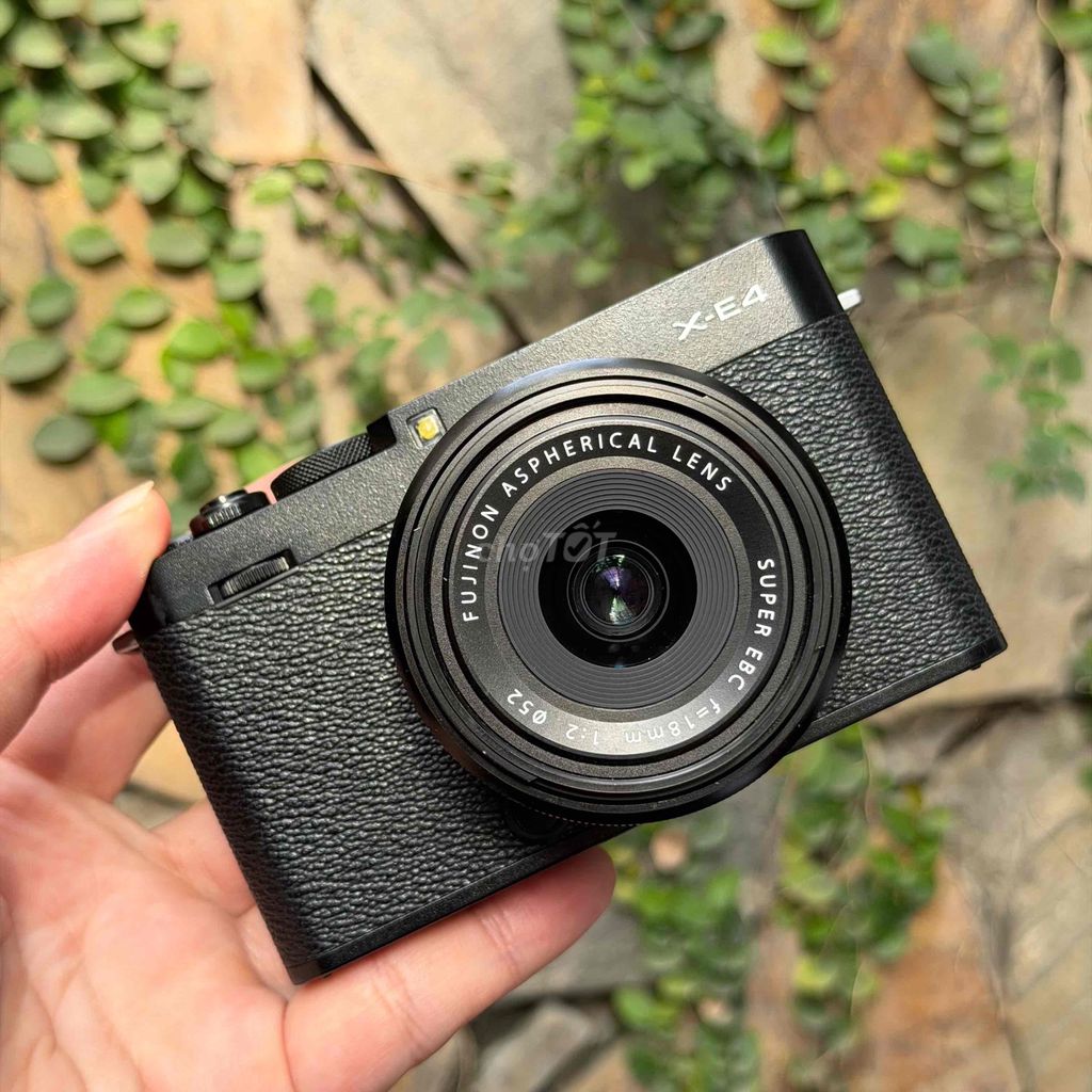 Fujifilm X-E4 Kèm Lens XF 18mm f/2 ngoại hình đẹp. Mua bán Máy ảnh, Máy quay tại Quận Hai Bà Trưng Hà Nội được đăng bởi Quang Huy hình 1