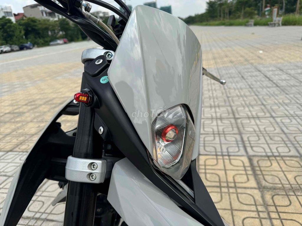 Aprilia SX125 lướt tại Hà Nội. Mua bán Xe máy tại Quận Long Biên Hà Nội được đăng bởi Ngọc Anh hình 6