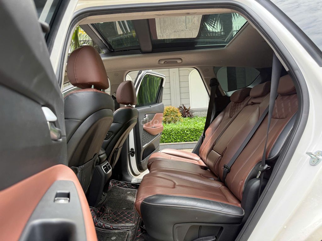 Hyundai Santafe Dầu 2.2 Premium 2021-54000km. Mua bán Ô tô tại Thành phố Dĩ An Bình Dương được đăng bởi Siêu Thị Ô Tô Bình Dương  hình 15