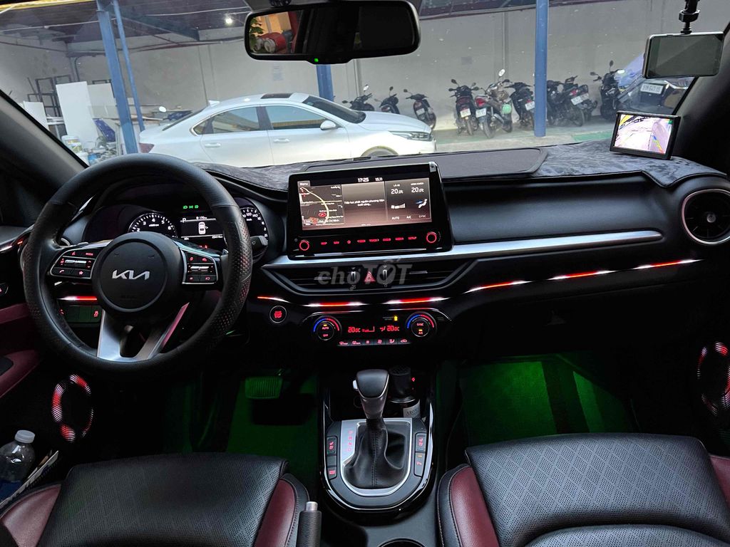 Kia K3 2023 Premium 1.6 AT - 25000 km. Mua bán Ô tô tại Quận Tân Phú Tp Hồ Chí Minh được đăng bởi Nguyễn Tân Xe Lướt  hình 6