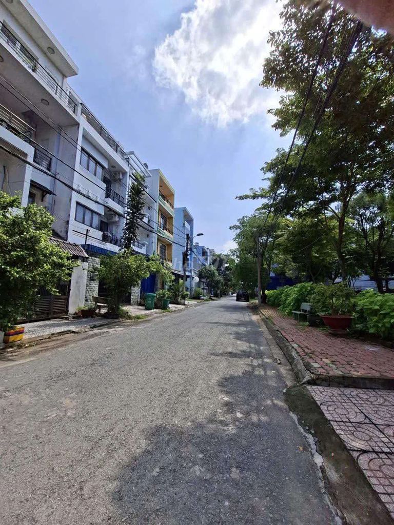 Rent · 3 bd · 80 м² · Thành phố Thủ Đức, ул. KDC Sông Đà