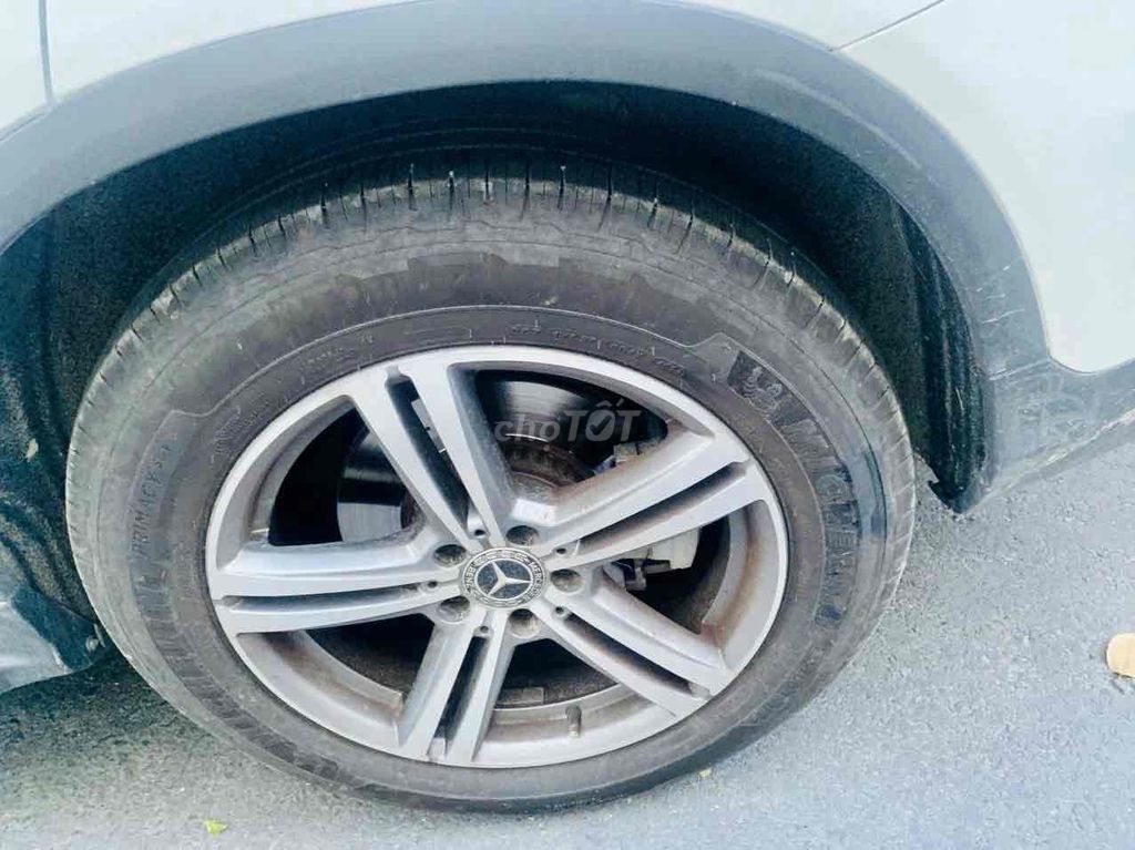 GLC200 2022 một chủ sơn zin 100%. Mua bán Ô tô tại Quận Hoàng Mai Hà Nội được đăng bởi Phạm quang đồng hình 7