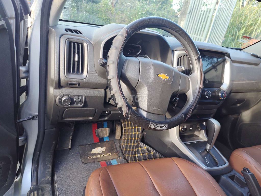 Chevrolet Trailblazer 7 chỗ Bạc. Mua bán Ô tô tại Thành phố Buôn Ma Thuột Đắk Lắk được đăng bởi Trần văn hùng  hình 4