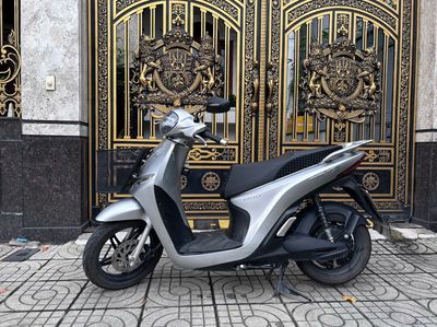 Xe máy điện VinFast Feliz S 2022 Bạc