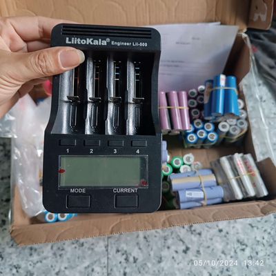 Pin 18650 zin. đã test chuẫn.. Mua bán Linh kiện (RAM, Card...) tại Thành phố Vĩnh Long Vĩnh Long được đăng bởi Laptop Ipad Tablet LCD Audio