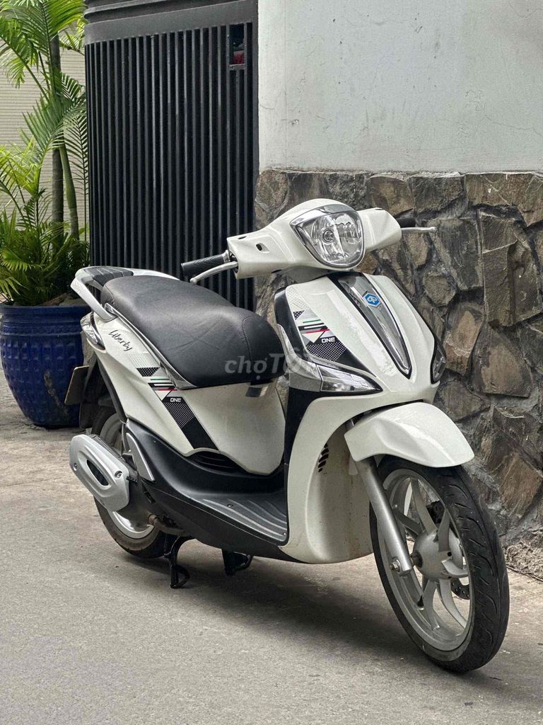 Piaggio Liberty 2019 Trắng. Mua bán Xe máy tại Quận 10 Tp Hồ Chí Minh được đăng bởi Hoang sang hình 8