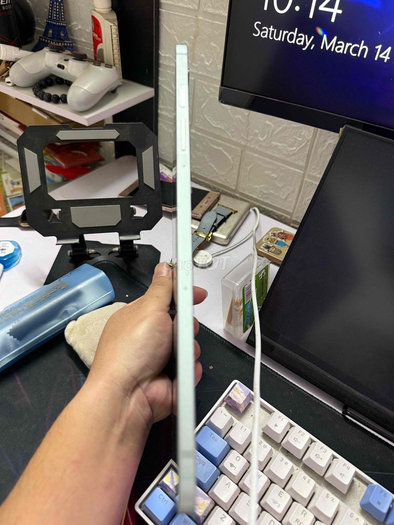 Samsung Tab S9 FE màu xanh. Mua bán Máy tính bảng tại Thành phố Biên Hòa Đồng Nai được đăng bởi Hoàng BĐS hình 1