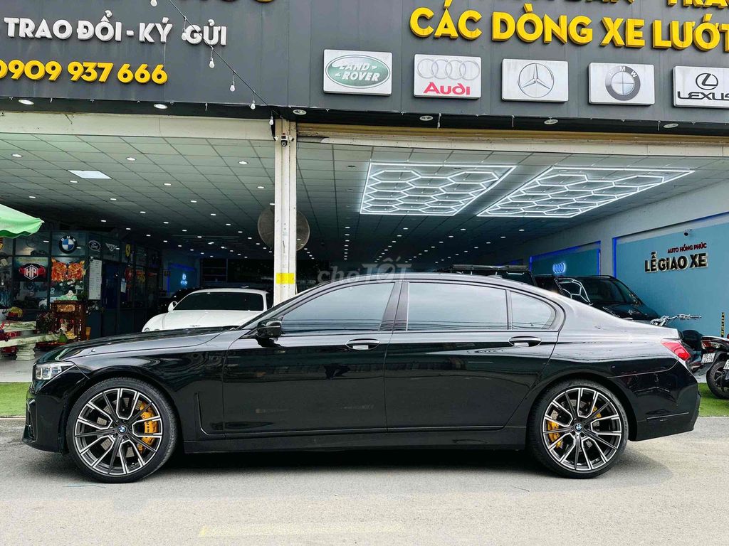 BMW 740Li Up Full M-Sport Model 2020. Mua bán Ô tô tại Quận 8 Tp Hồ Chí Minh được đăng bởi Hồng Phúc hình 12