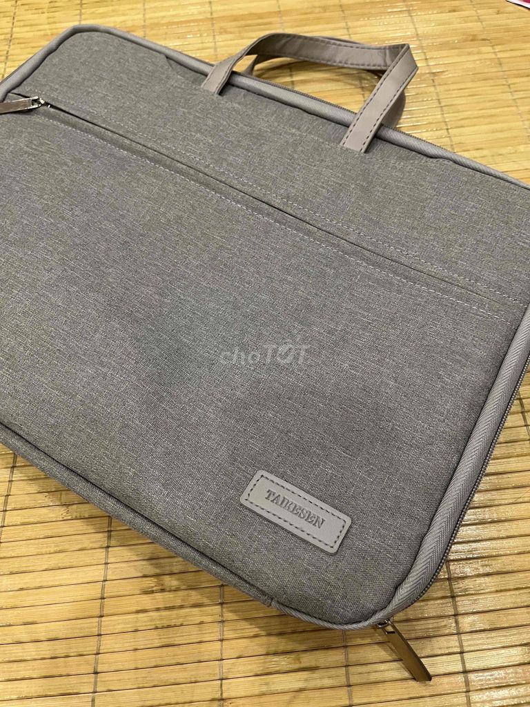 Túi đựng laptop Xám 15.6 inch 5 ngăn. Mua bán Túi xách tại Quận 8 Tp Hồ Chí Minh được đăng bởi Uyên hình 1