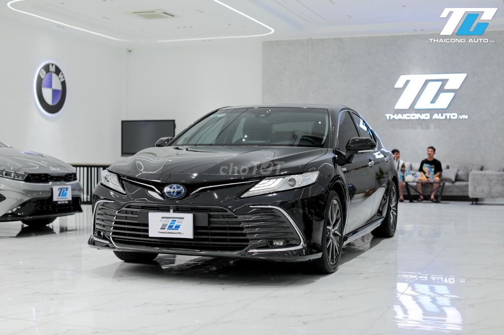 Toyota Camry 2.5HV 2022 nhập Thái giữ kỹ như mới. Mua bán Ô tô tại Quận Gò Vấp Tp Hồ Chí Minh được đăng bởi NGUYỄN MINH VUA XE LƯỚT hình 2