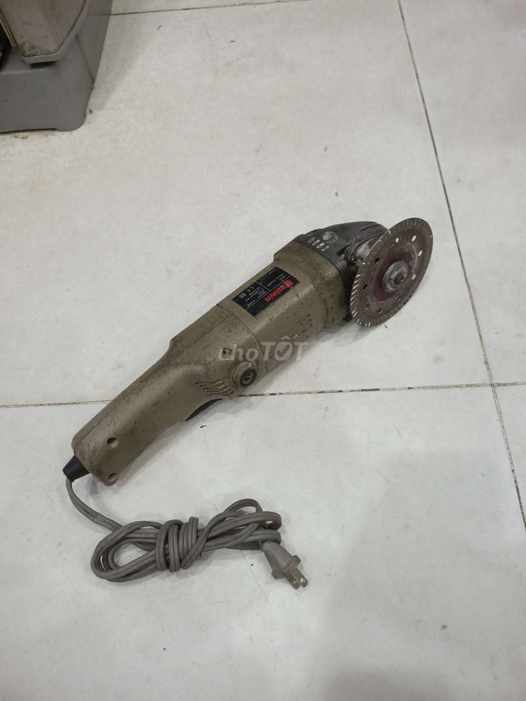 Máy mài góc Crown CT3002 700W 100mm. Mua bán Nội thất, đồ gia dụng khác tại Quận Cẩm Lệ Đà Nẵng được đăng bởi Anh Khoa hình 1