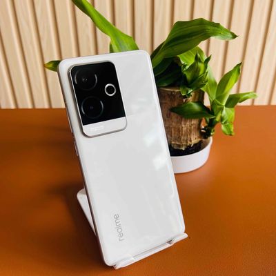 Realme GT 6 5G Fullbox - 12/256GB - Pin 99%. Mua bán Điện thoại tại Quận Ninh Kiều Cần Thơ được đăng bởi Hmphone