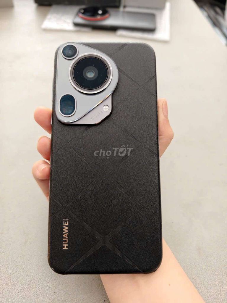 Huawei Pura 70 Ultra 16/512 bản 4.3 có GL. Mua bán Điện thoại tại Thành phố Thủ Đức Tp Hồ Chí Minh được đăng bởi AVG Mobile hình 1