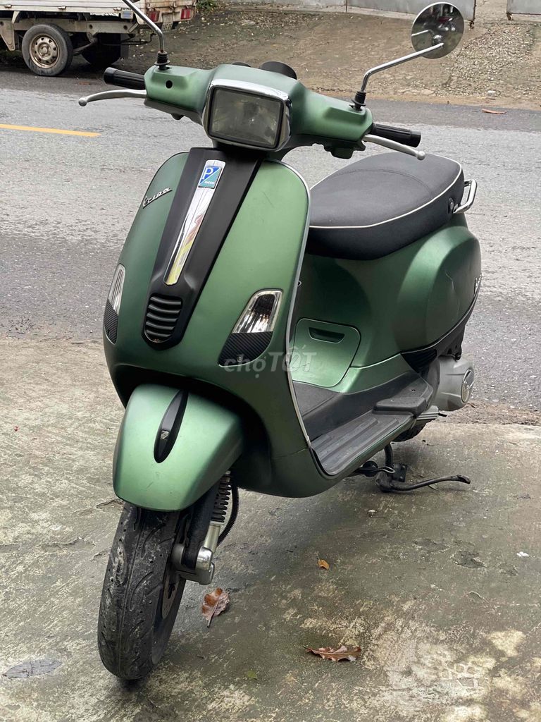 Bán xe Vespa đèn vuông. Mua bán Xe máy tại Thành phố Huế Thừa Thiên Huế được đăng bởi quang toàn hình 5