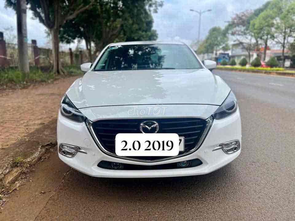 Mazda 3 2.0 AT 2019,xe đẹp không lỗi full đồ chơi