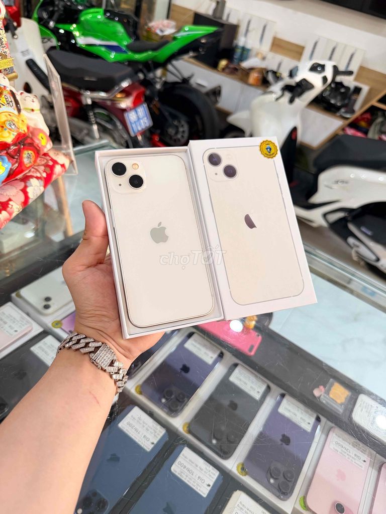 Apple iPhone 13 128GB Trắng 97%. Mua bán Điện thoại tại Thành phố Long Xuyên An Giang được đăng bởi Băng Apple  chuyên iphone hình 1