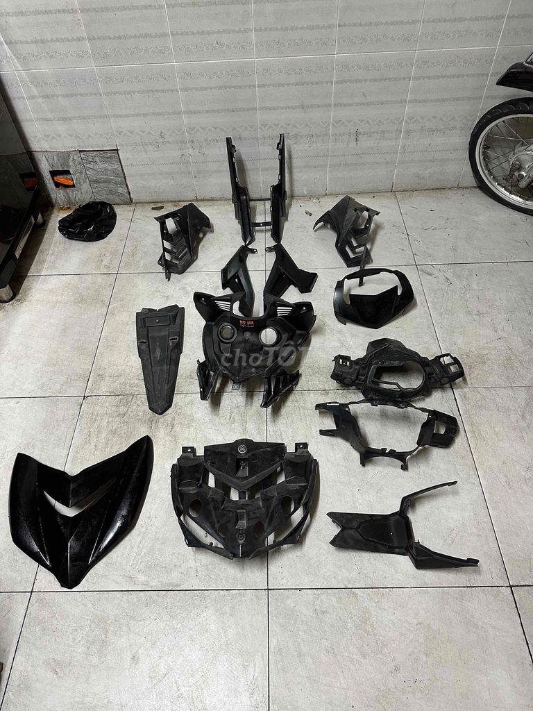 đồ  nhựa nhám ve chai ex. Mua bán Phụ tùng xe tại Quận 3 Tp Hồ Chí Minh được đăng bởi Nguyễn Phước Sang hình 1