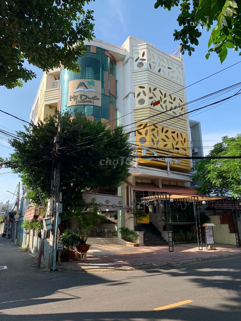 Bán tòa nhà 349m2, 5 lầu, Ngô Đức Kế, Vũng Tàu, Doanh thu ổn định