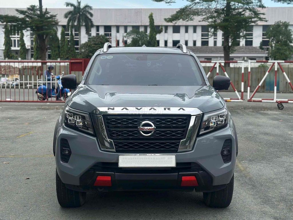 Nissan Navara 2023 VL 2.3 AT 4WD - 24000 km. Mua bán Ô tô tại Quận Tân Phú Tp Hồ Chí Minh được đăng bởi Thuý Thanh hình 1