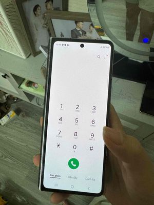 zfold4 ssvn.màn ngoài đẹp kinh xước.màn trong hỏng. Mua bán Điện thoại tại Quận Thanh Xuân Hà Nội được đăng bởi hoang thị