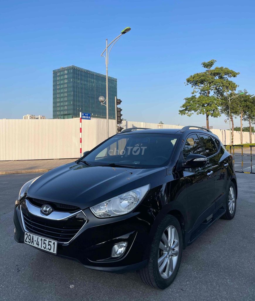 Hyundai Tucson 2011 2.0 AT 4WD - 120000 km zin. Mua bán Ô tô tại Quận Cầu Giấy Hà Nội được đăng bởi CHỢ ÔTÔ CẦU GIẤY hình 3