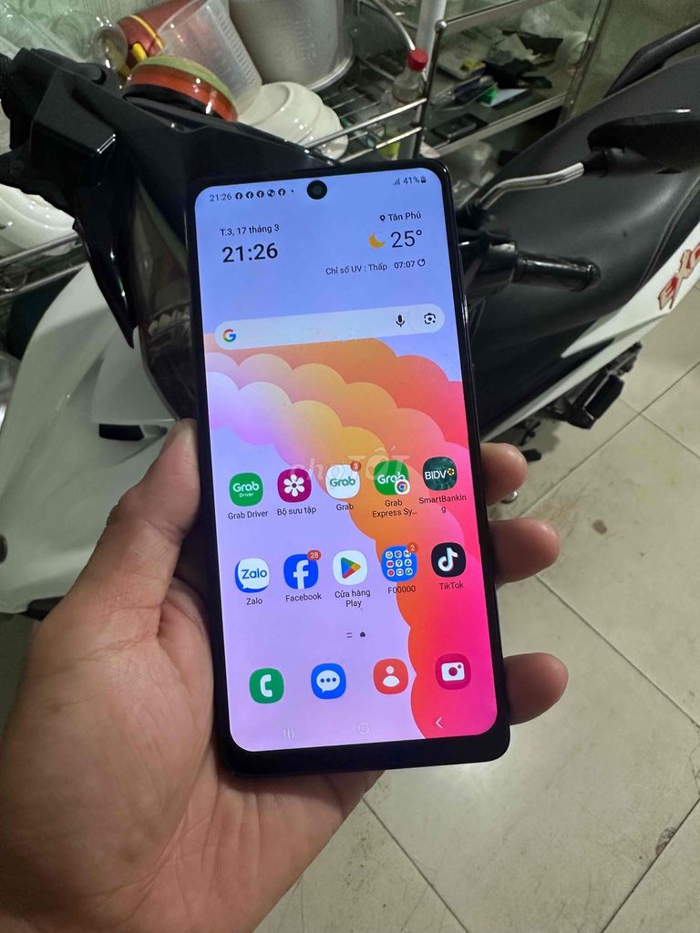 Samsung Galaxy A71 8GB/128GB Đen. Mua bán Điện thoại tại Thành phố Biên Hòa Đồng Nai được đăng bởi LUCAS 6868 hình 1