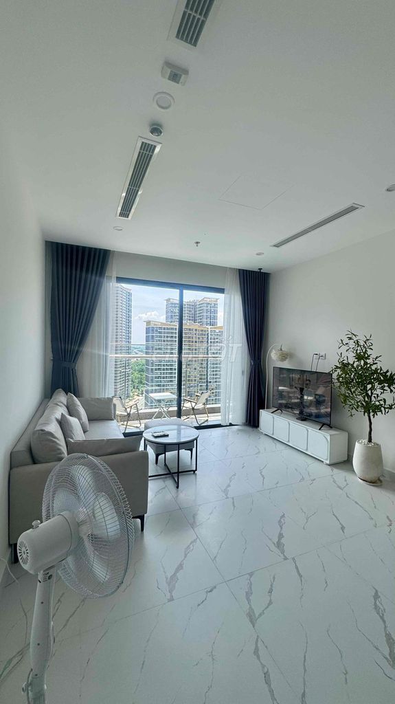 Апартаменты Vinhomes Grand Park с 2 спальнями рядом с Винком