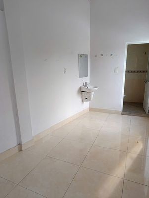 HẠ GIÁ Cho thuê nhà 1 trệt 2 lầu gần Coopmart, đường Nguyễn Văn Hoa.. Cho thuê nhà ở tại Thành phố Biên Hòa Đồng Nai được đăng bởi Thu nhé