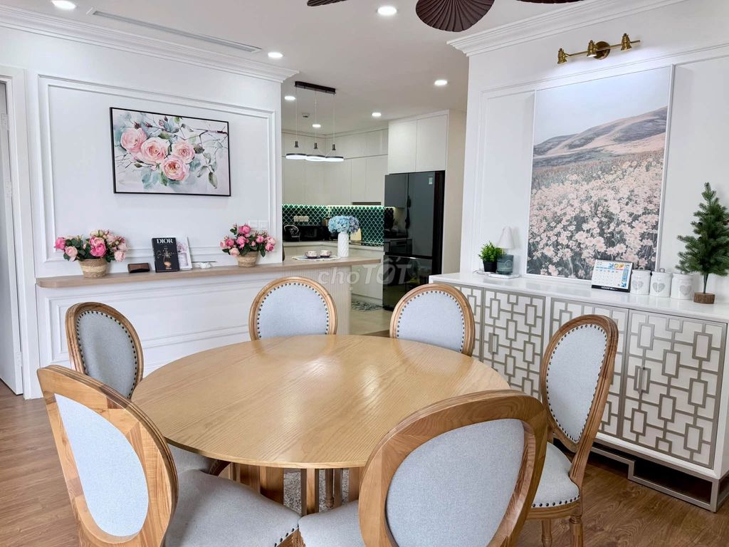 Продажа квартиры в The Zei Ми Динь, 104м2, 3 спальни, с мебелью