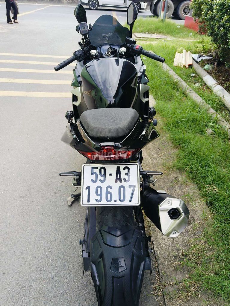 Kawasaki Ninja 400 ABS 2019 BSTP chính chủ đẹp. Mua bán Xe máy tại Thành phố Thủ Đức Tp Hồ Chí Minh được đăng bởi HIỆP AN MOTO 233 QUỐC LỘ 13 CŨ HIỆP BÌNH PHƯỚC THỦ ĐỨC  hình 17