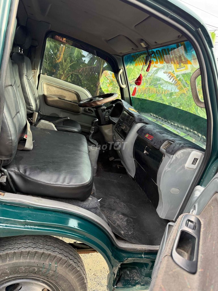 kia k165.2015 tải 2t4 . xe máy im mạnh.có lạnh. Mua bán Xe tải, xe ben tại Thành phố Tân An Long An được đăng bởi Trung Dũng hình 7